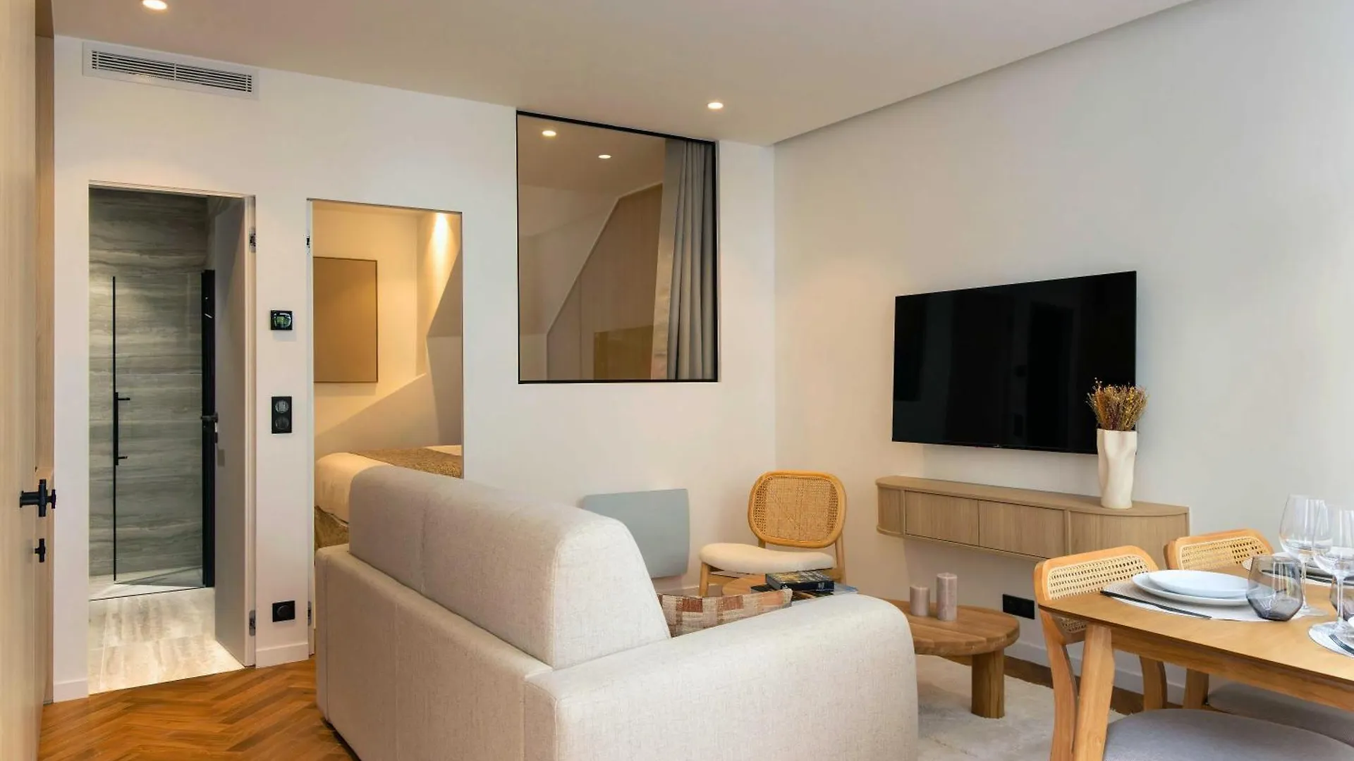 Beautiful Apartment- Jardin De Luxembourg Paris